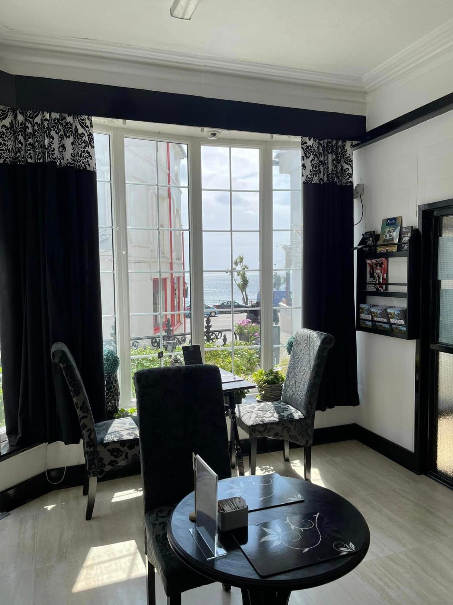 Edelweiss Guest House دوغلاس المظهر الخارجي الصورة