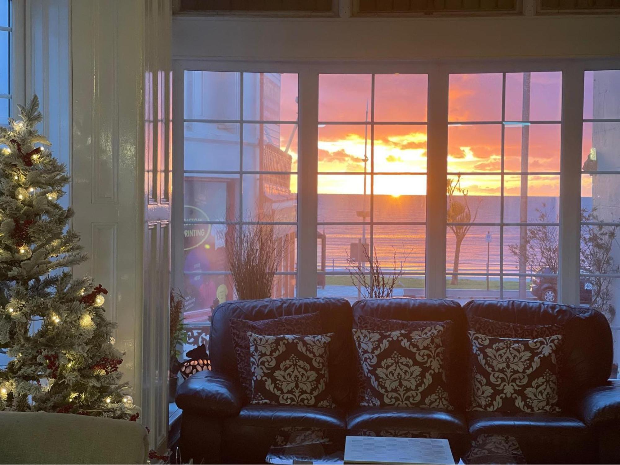 Edelweiss Guest House دوغلاس المظهر الخارجي الصورة