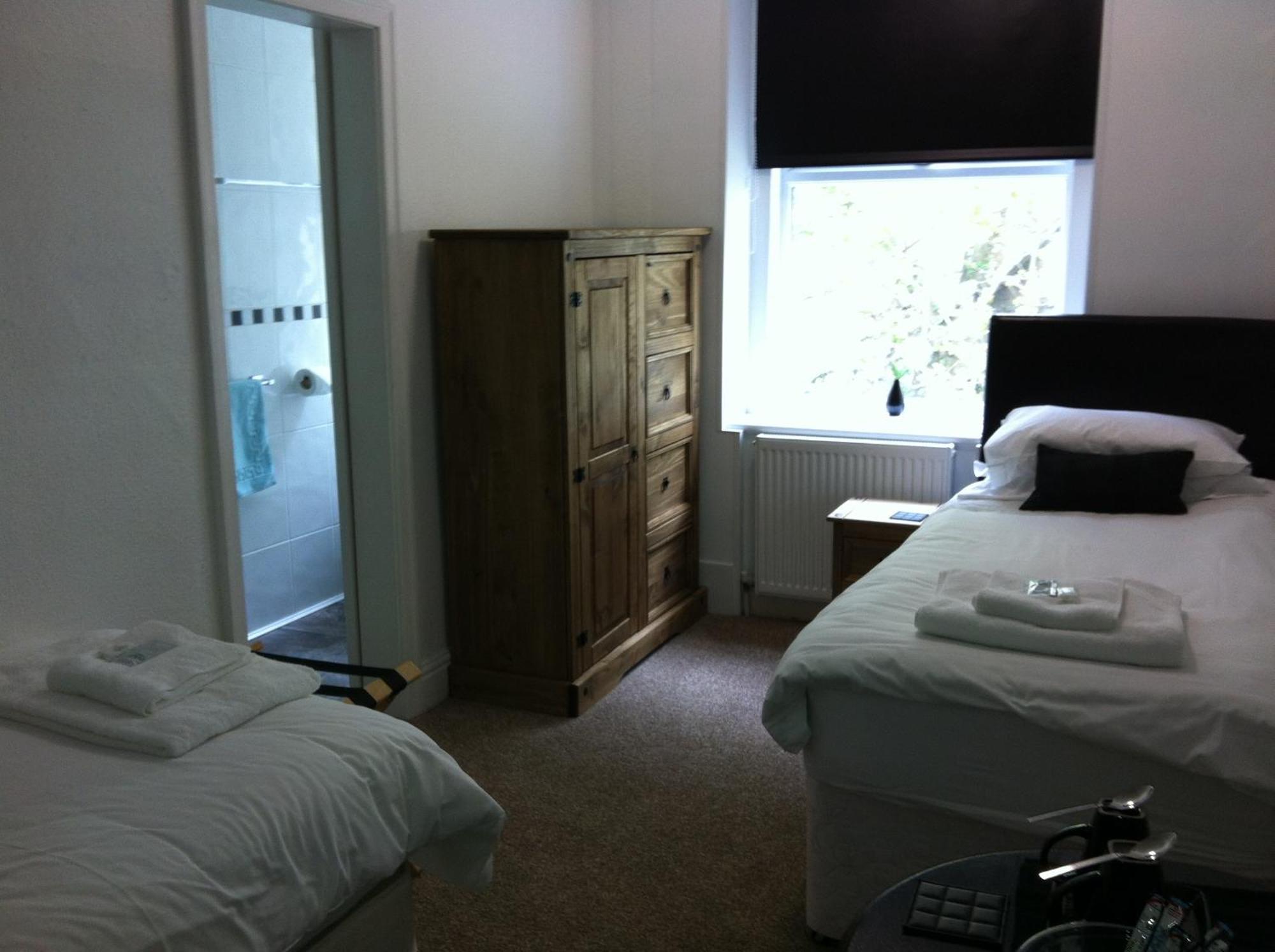 Edelweiss Guest House دوغلاس المظهر الخارجي الصورة
