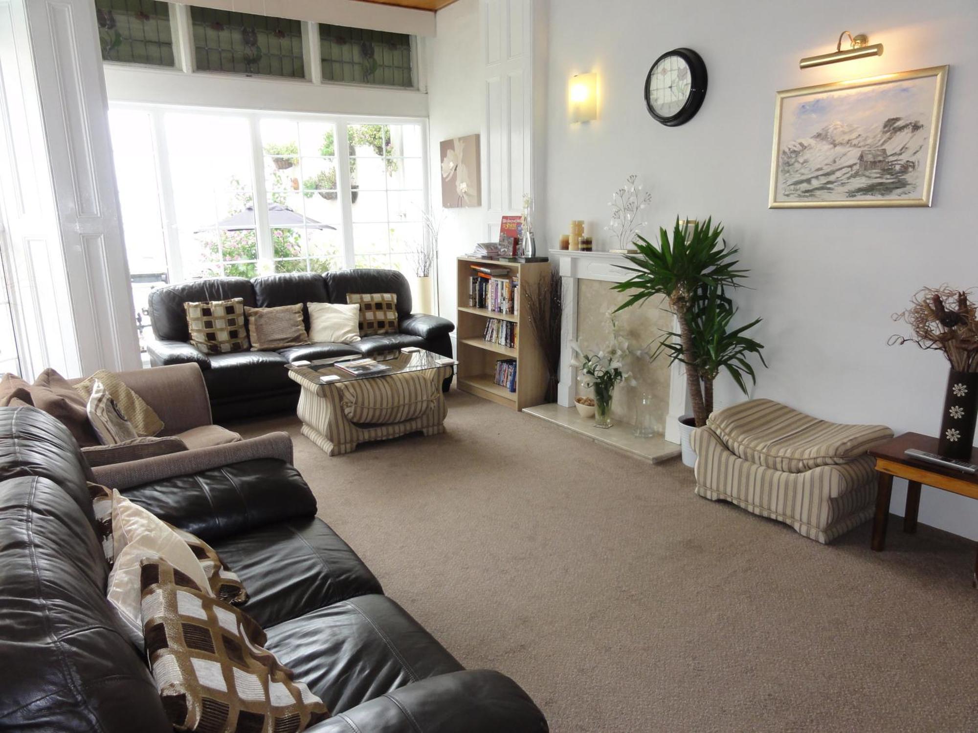 Edelweiss Guest House دوغلاس المظهر الخارجي الصورة